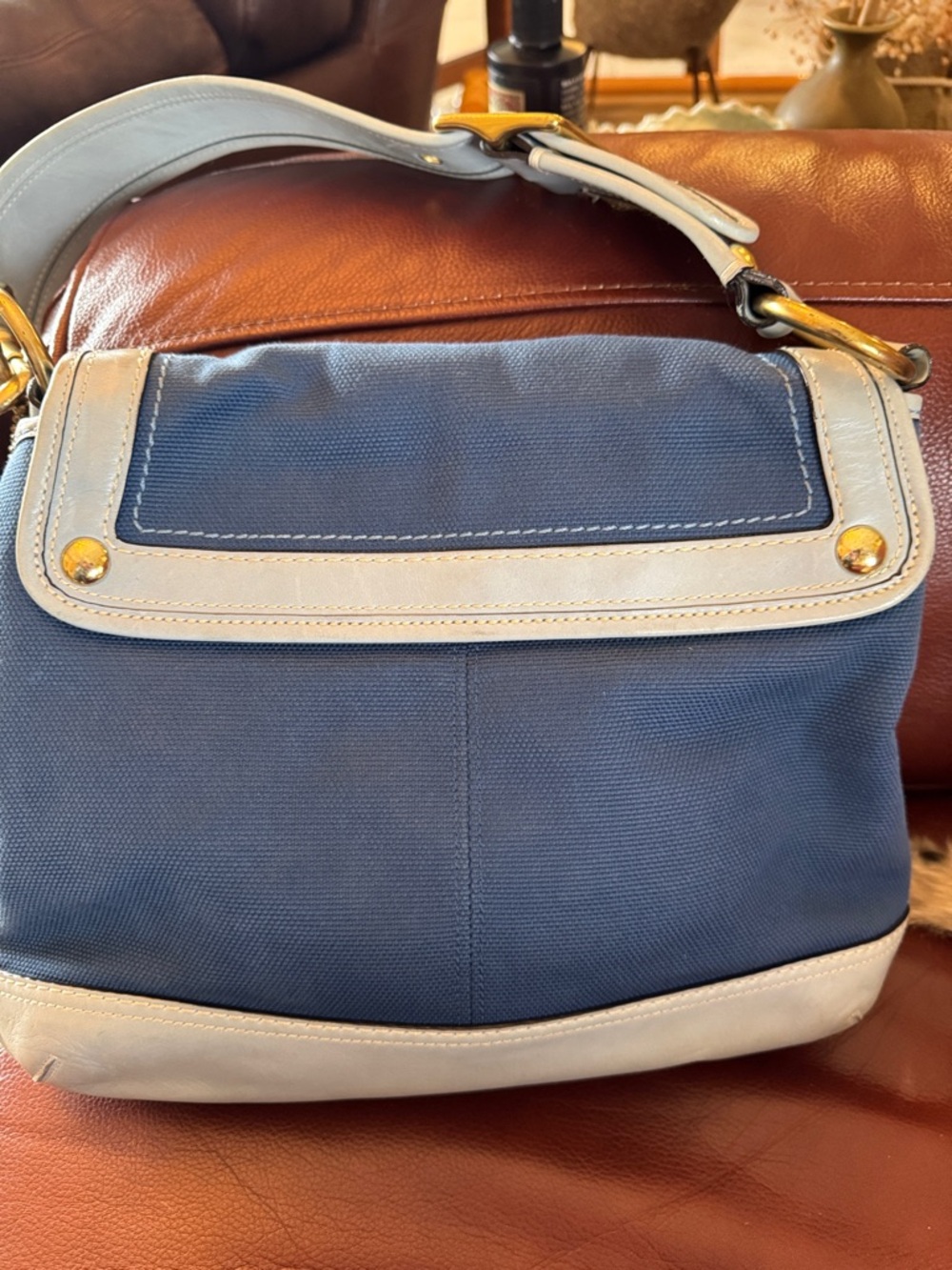 Coach Blue and White Canvas Shoulder Bag with Gold-Tone Turn-Lock - Picture 2 of 6